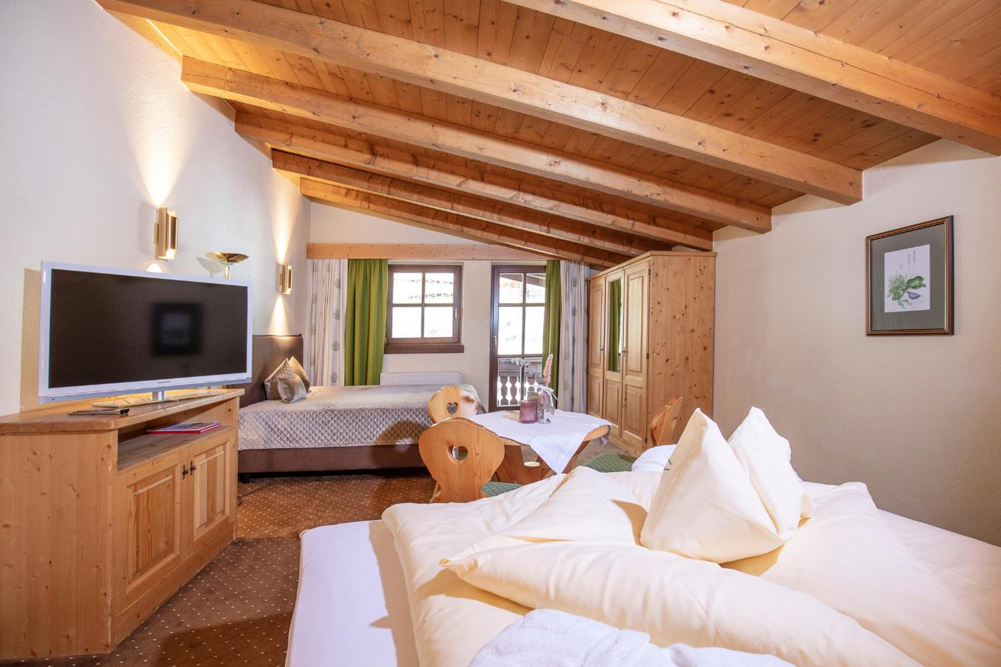 Hotel Hubertus Inkl Summer Card Ζόλντεν Εξωτερικό φωτογραφία